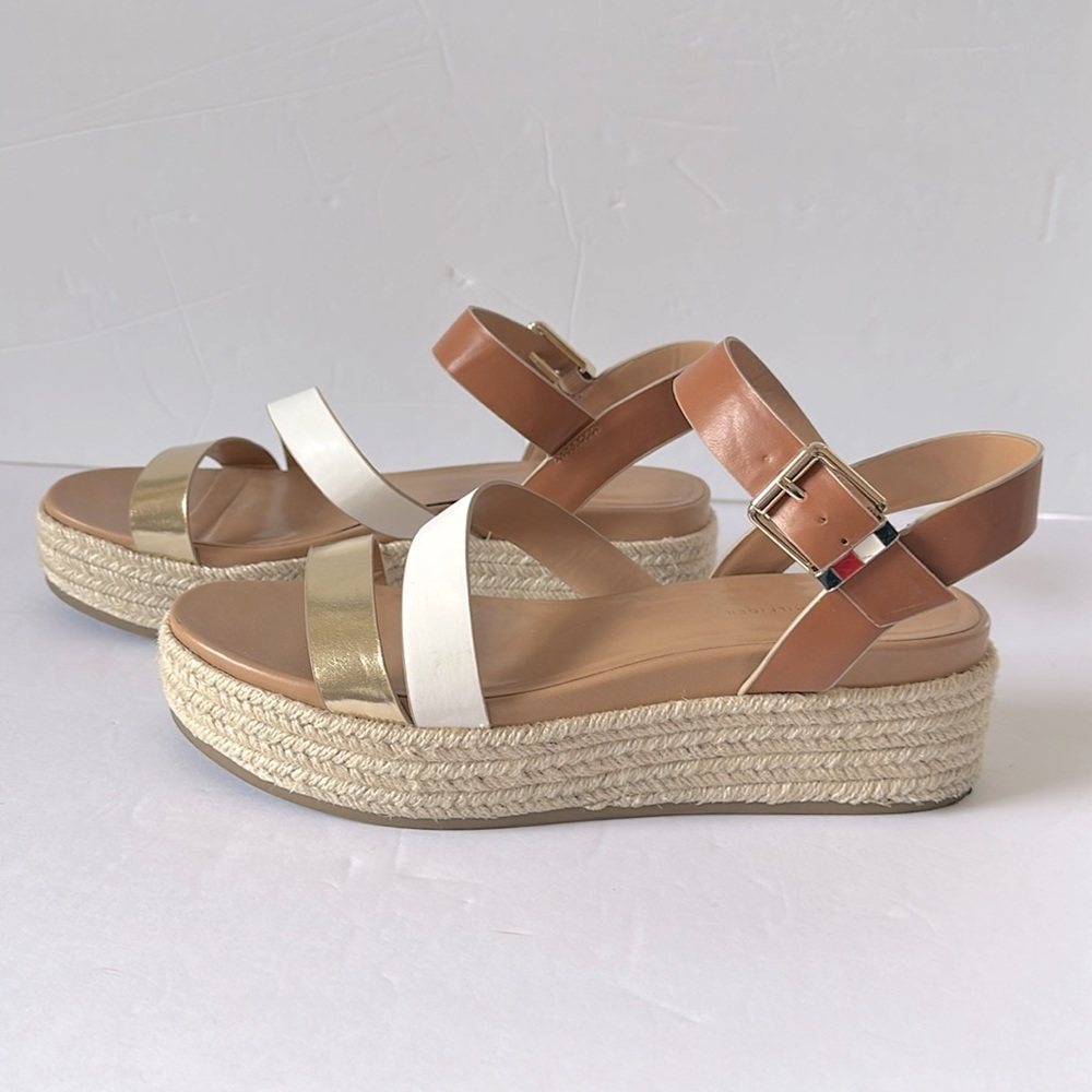 Tommy Hilfiger Espadrille Wedge Sandals 8.5 Tan Brown Gold White Buckle Logo - Picture 3 of 10